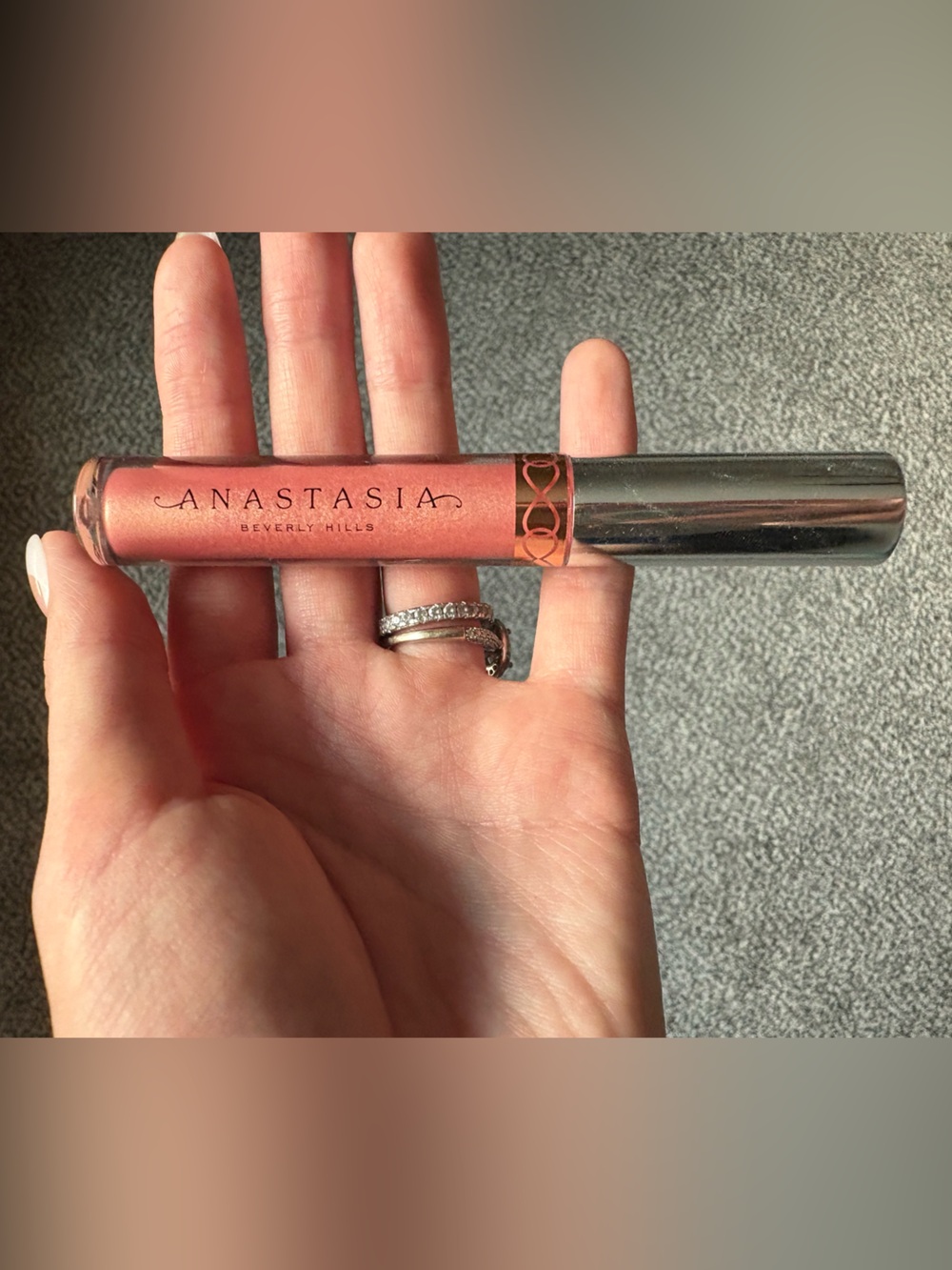 Anastasia lip gloss